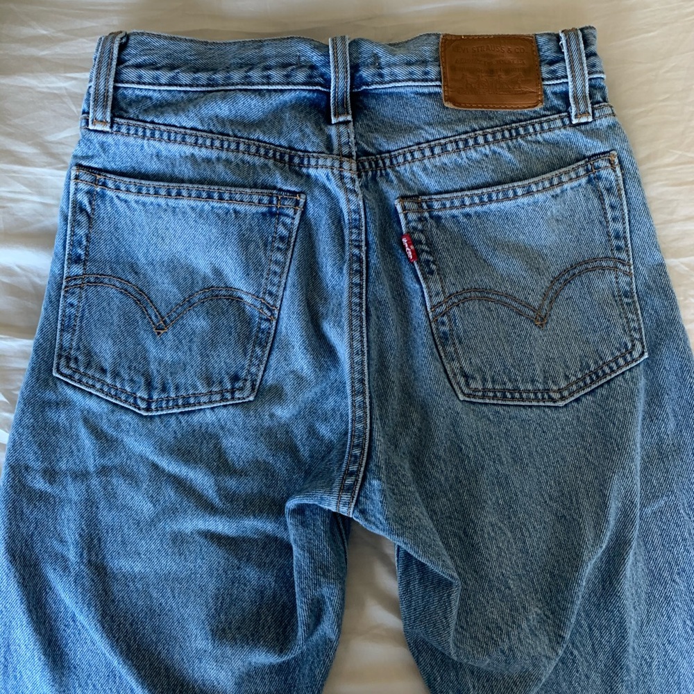Size 24 Levi jeans